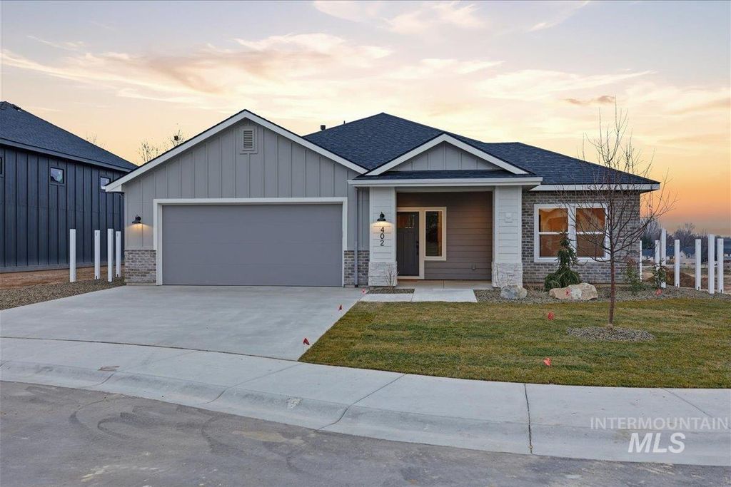 Photo of 402 W Flour Mill Court, Middleton, ID 83644 (MLS # 98972952)