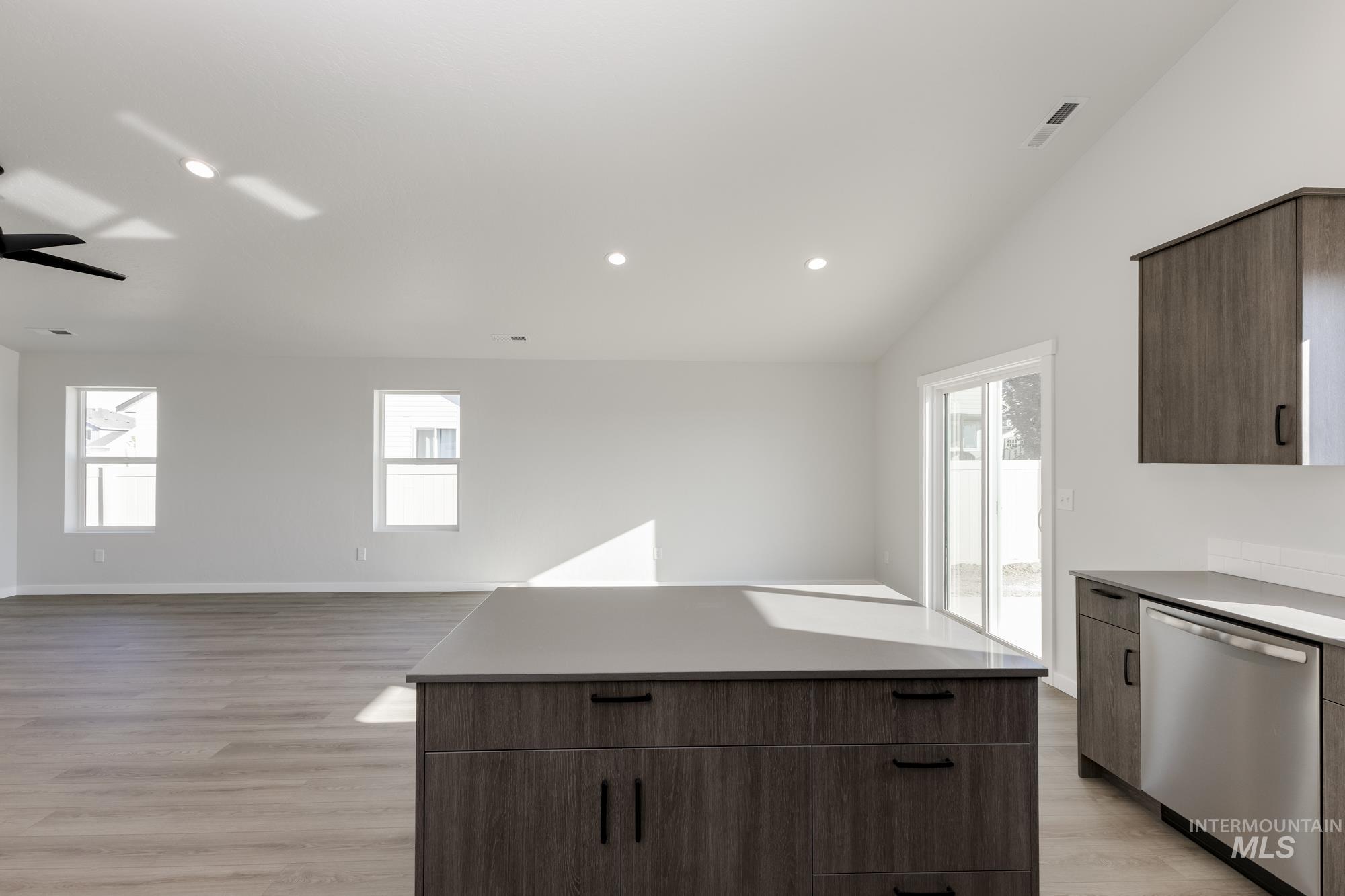 18232 N Lion Head Ave