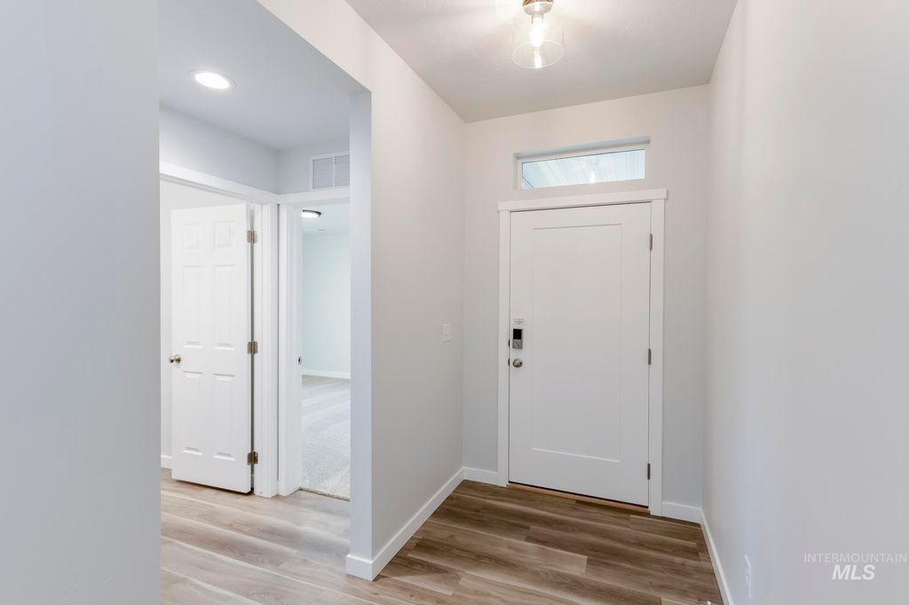 Photo of 349 N Madrone Ave, Kuna, ID 83634 (MLS # 98968767)