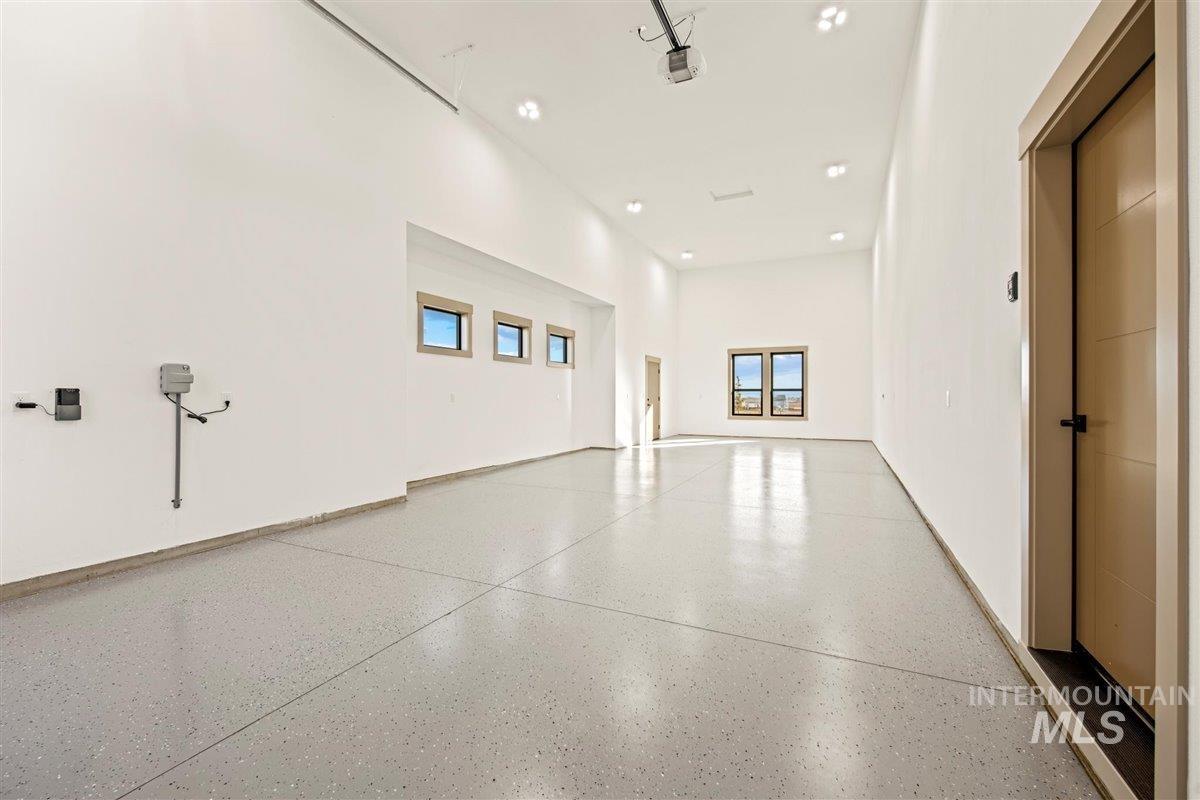 Nampa, Idaho 83651, United States, 3 Bedrooms Bedrooms, ,3 BathroomsBathrooms,Residential,Pending,48734