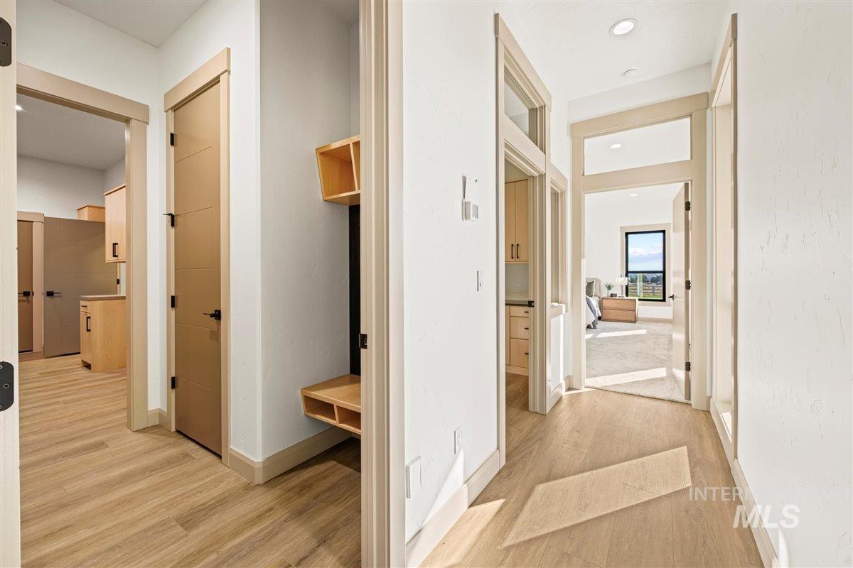 Nampa, Idaho 83651, United States, 3 Bedrooms Bedrooms, ,3 BathroomsBathrooms,Residential,Pending,48734