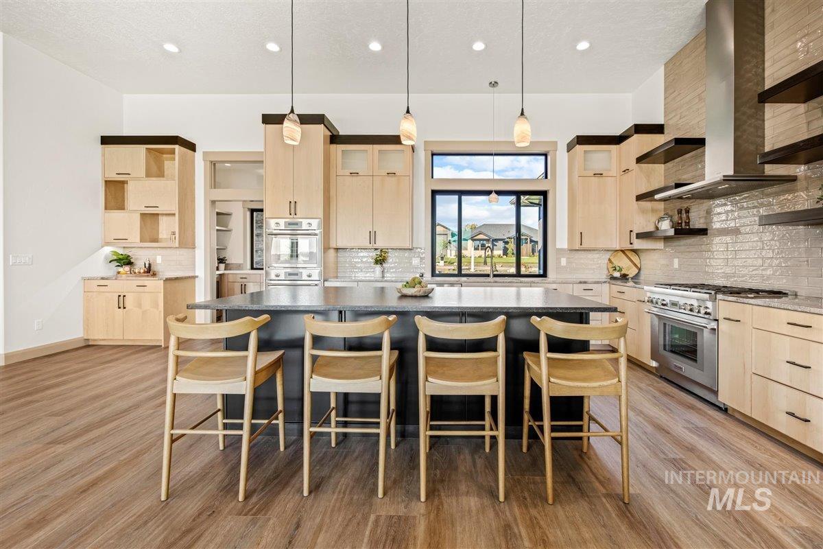 Nampa, Idaho 83651, United States, 3 Bedrooms Bedrooms, ,3 BathroomsBathrooms,Residential,Pending,48734