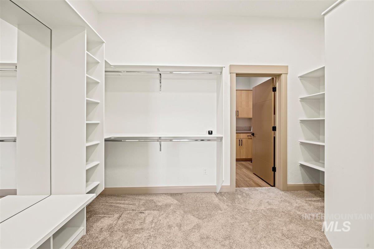 Nampa, Idaho 83651, United States, 3 Bedrooms Bedrooms, ,3 BathroomsBathrooms,Residential,Pending,48734