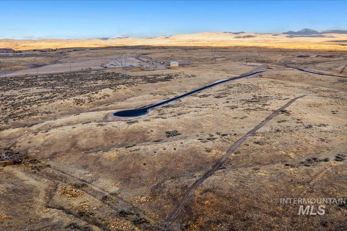 Lot 15 E Cheatgrass Ct.