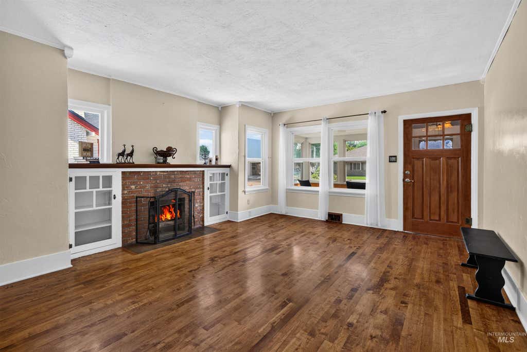 Photo of 319 14th Ave S Ave, Nampa, ID 83651 (MLS # 98998451)