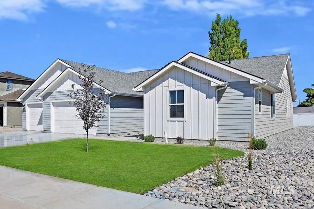 Photo of 276 Maxine Lane West, Kimberly, ID 83341 (MLS # 98951165)