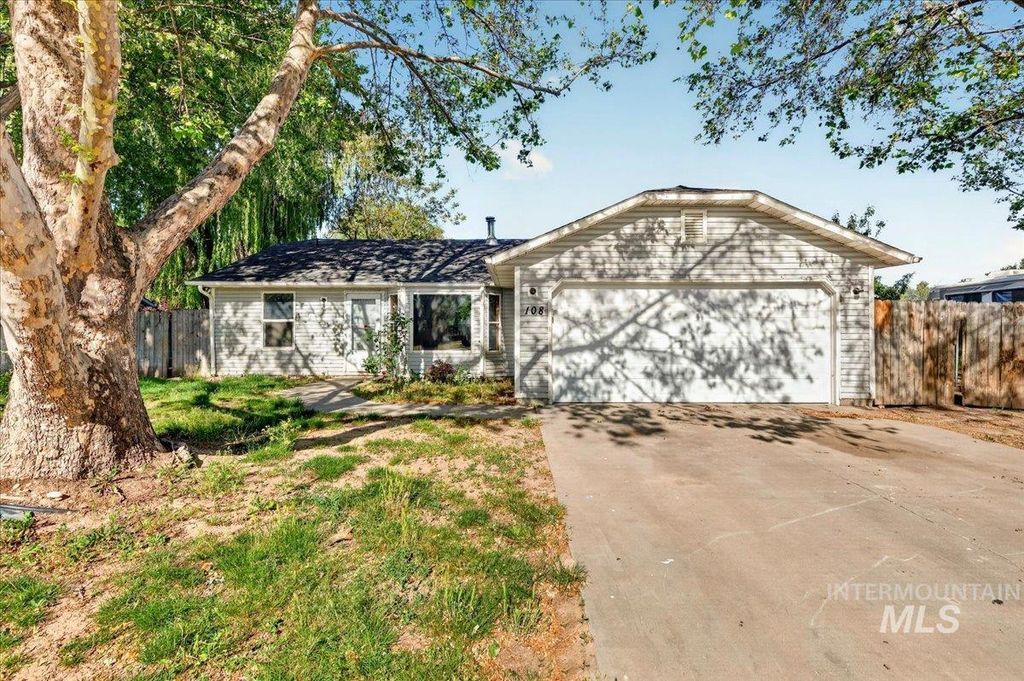 Photo of 108 S Marjorie Ave, Middleton, ID 83644 (MLS # 98987508)