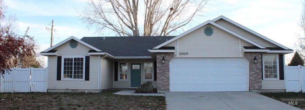 Photo of 1000 Partridge St, Fruitland, ID 83619 (MLS # 98971592)