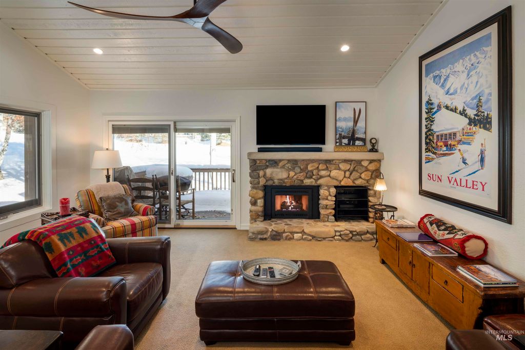 Photo of 2639 Ridge Lane, Sun Valley, ID 83353 (MLS # 98970908)