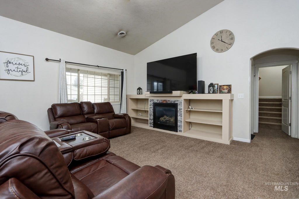 Photo of 1010 N Rodeo St, Parma, ID 83660 (MLS # 98972651)