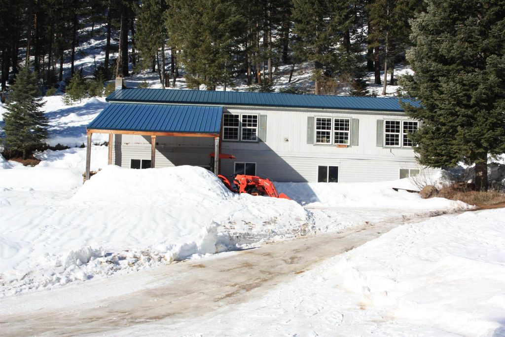 Photo of 3191 Highway 95, Council, ID 83612 (MLS # 98934807)