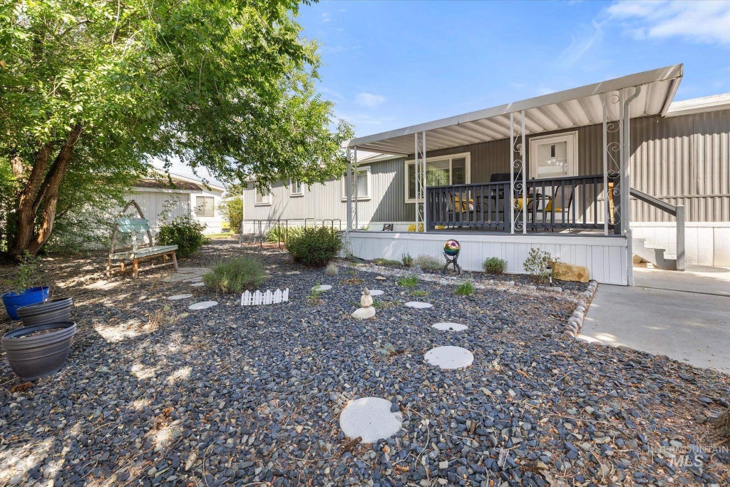 Photo of 5573 Fairfax Ln, Boise, ID 83714 (MLS # 98992138)