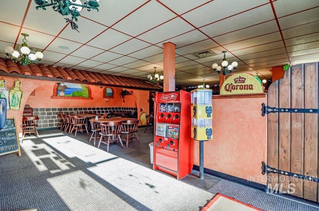 Caldwell, Idaho 83605, United States, ,Commercial,Active,33270