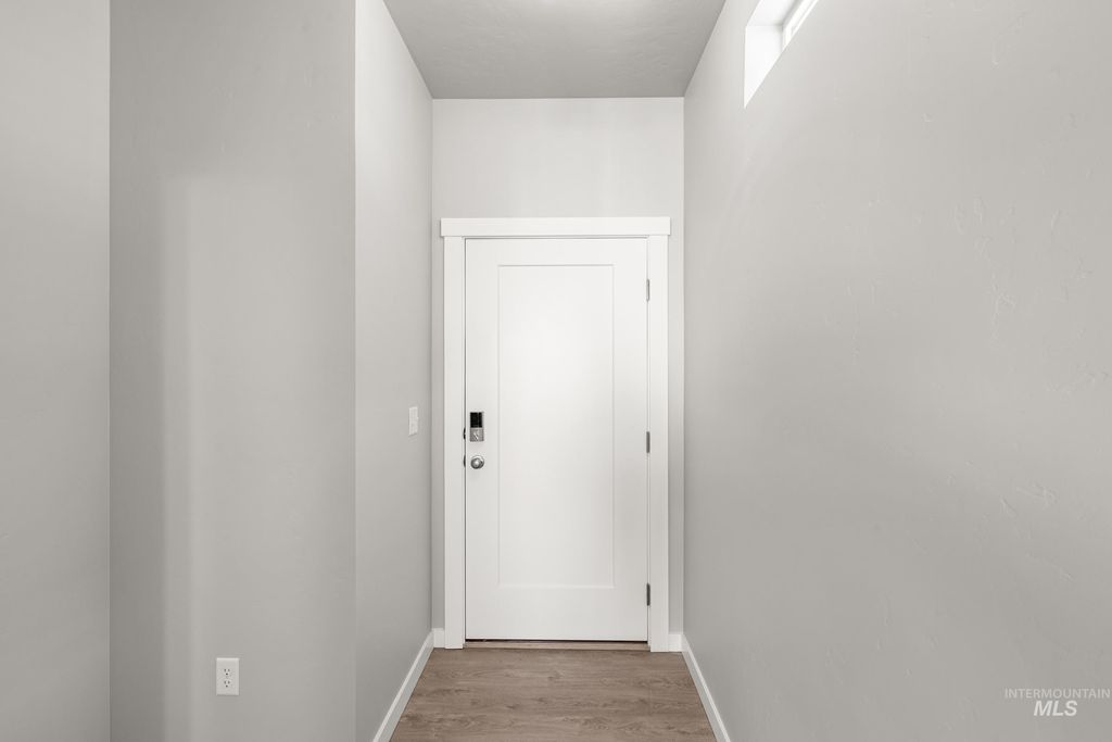 Photo of 6626 W Black Butte Dr, Meridian, ID 83646 (MLS # 98978044)