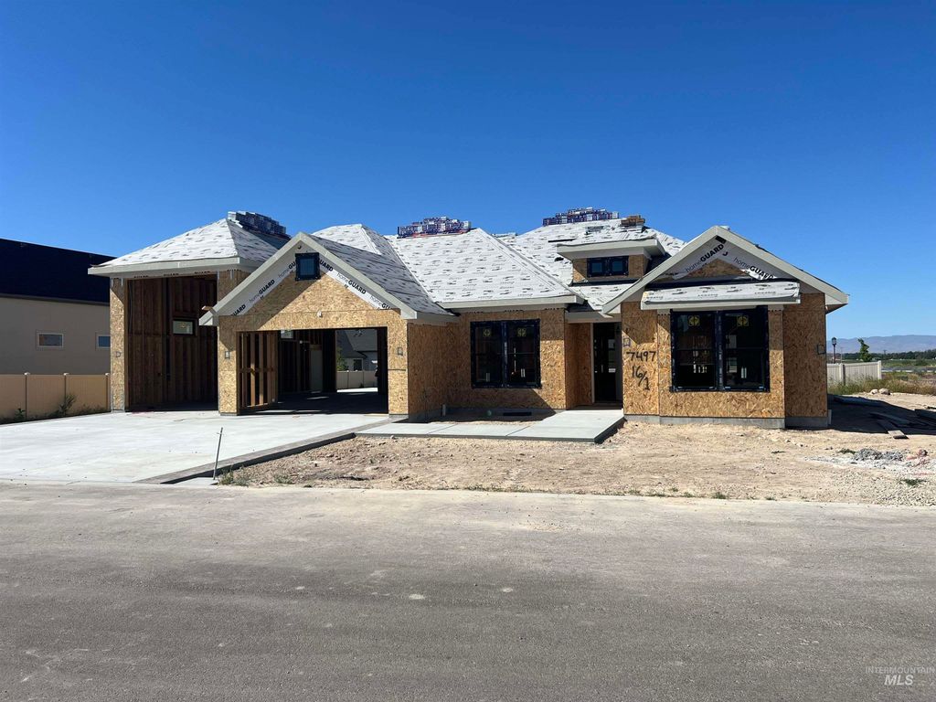 Photo of 16 E Midberry Ct, Nampa, ID 83687 (MLS # 98987471)