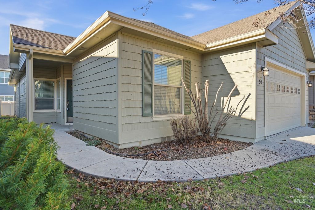 Photo of 55 S Selwood Lane, Star, ID 83669 (MLS # 98970145)