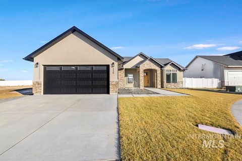 Photo of 530 Full Moon Way, Twin Falls, ID 83301 (MLS # 98971612)