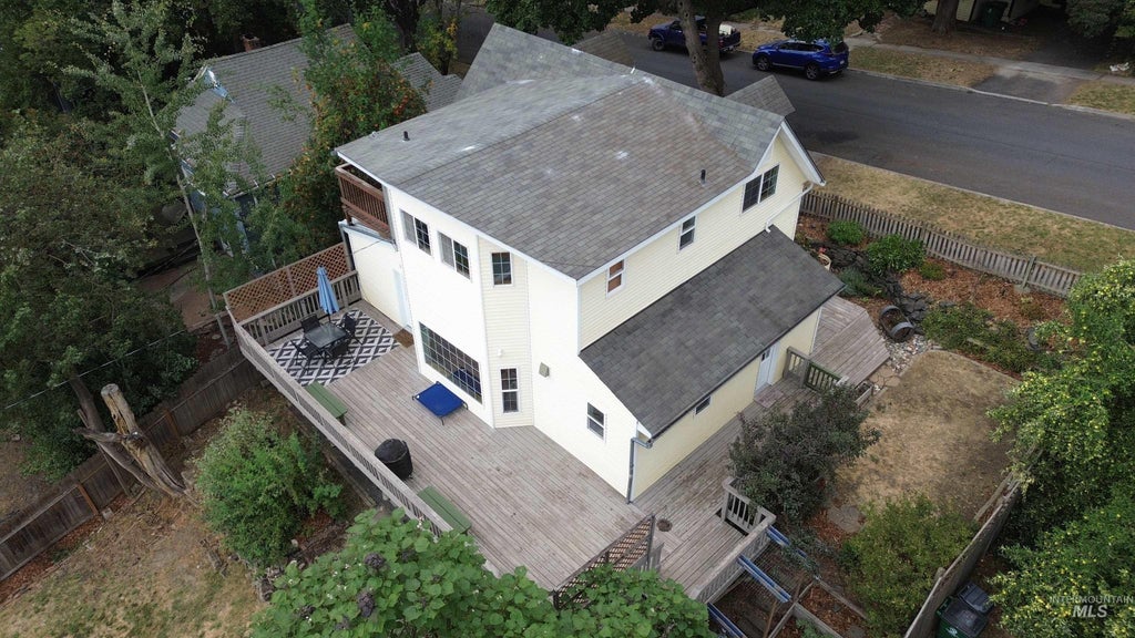 Photo of 228 N Lilly St, Moscow, ID 83843 (MLS # 98998471)