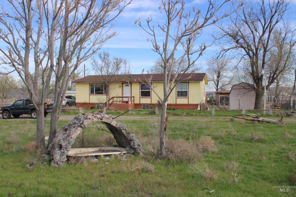 Photo of 7111 Opaline Rd, Melba, ID 83641 (MLS # 98979205)