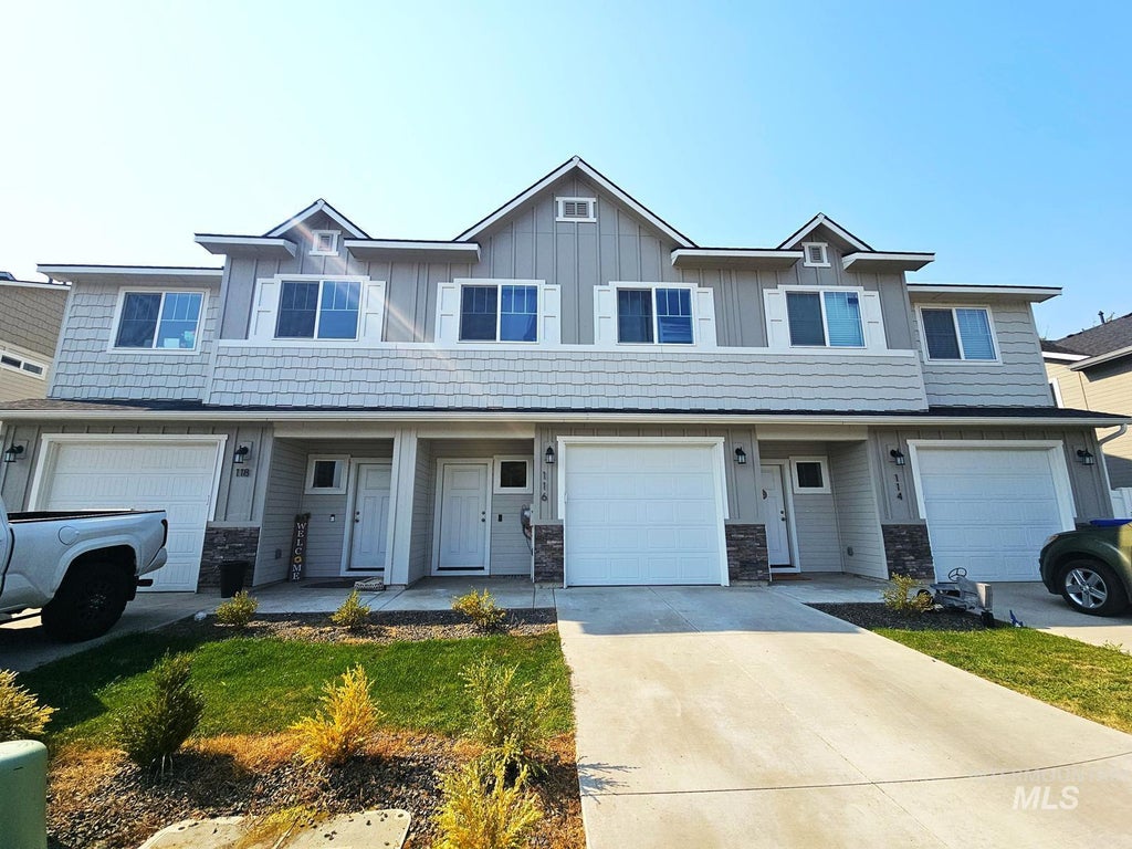 Photo of 116 NE 3rd Street, Fruitland, ID 83619 (MLS # 98998910)