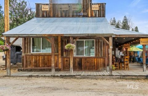 Photo of 204 Main St, Idaho City, ID 83631 (MLS # 98958366)