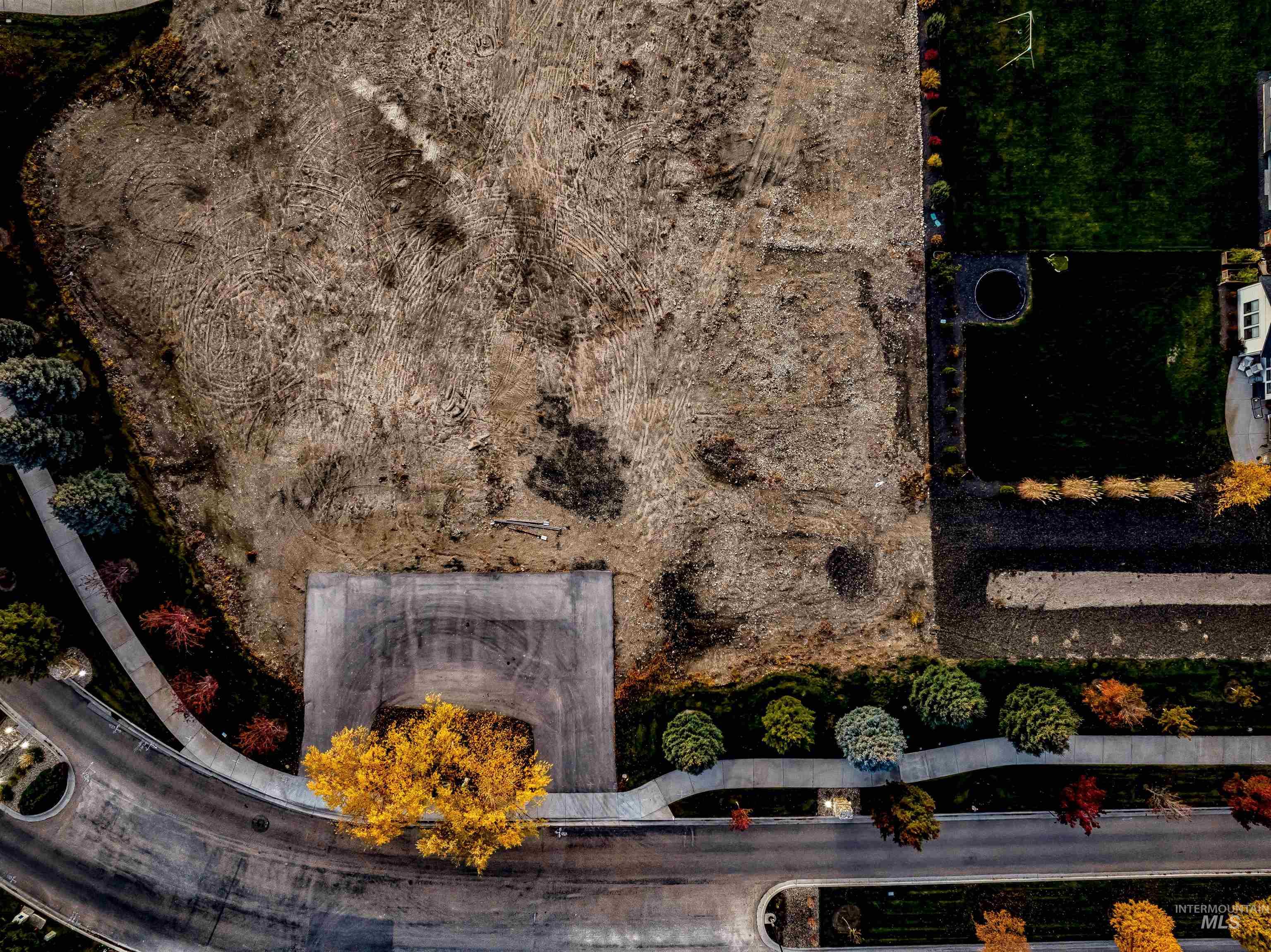 Aerial overview of property's location