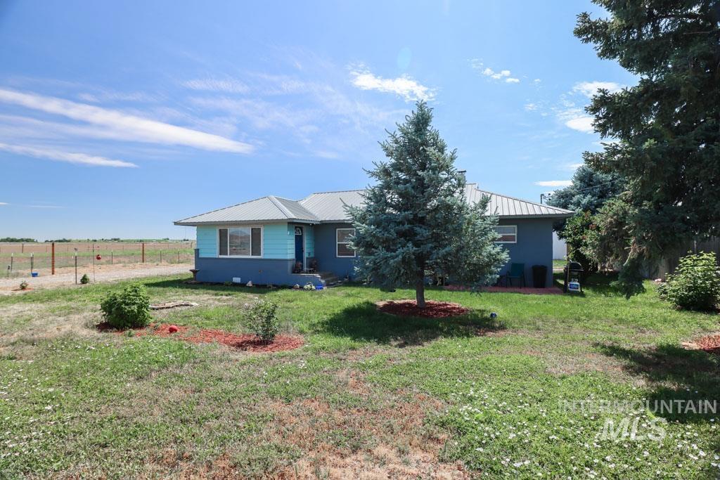 4977 Hwy 201