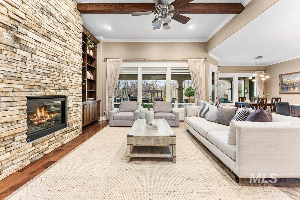 698 W Back Forty Dr.