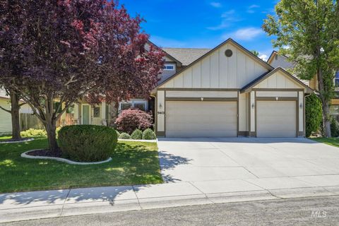 Photo of 5403 S Pegasus WAY, Boise, ID 83716 (MLS # 98991623)