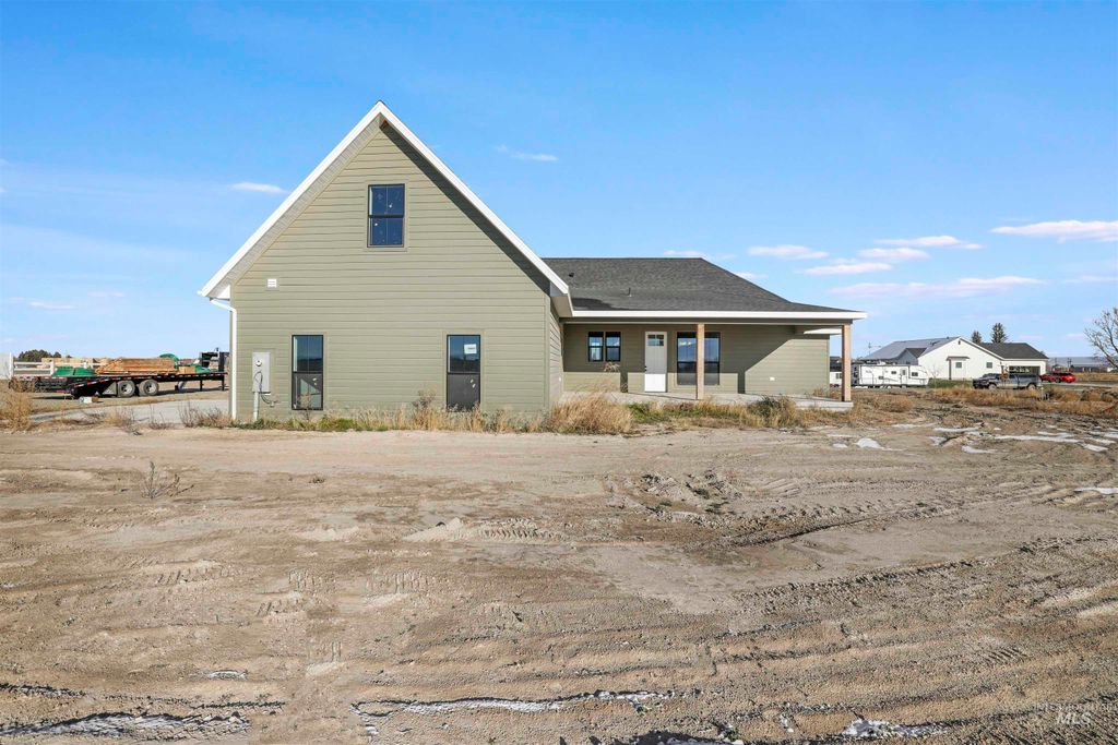 Photo of 262 Ferdinand Circle, Burley, ID 83318 (MLS # 98972670)