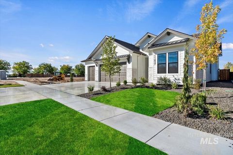 Photo of 7353 Powell Pl, Eagle, ID 83629 (MLS # 98973357)