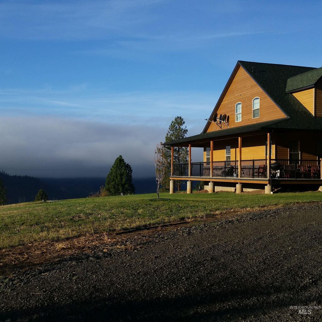 Photo of 5371 Upper Fords Creek #&amp; 5373 Upper fords C, Orofino, ID 83544 (MLS # 98980115)