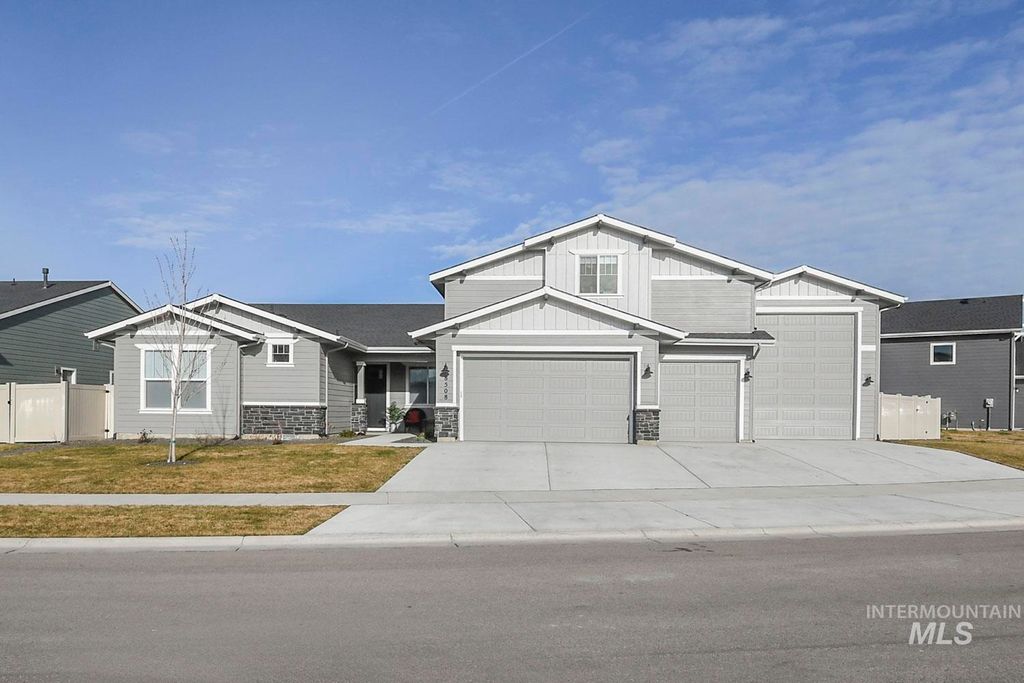 Photo of 8508 W Pond Pine St, Star, ID 83669 (MLS # 98976046)