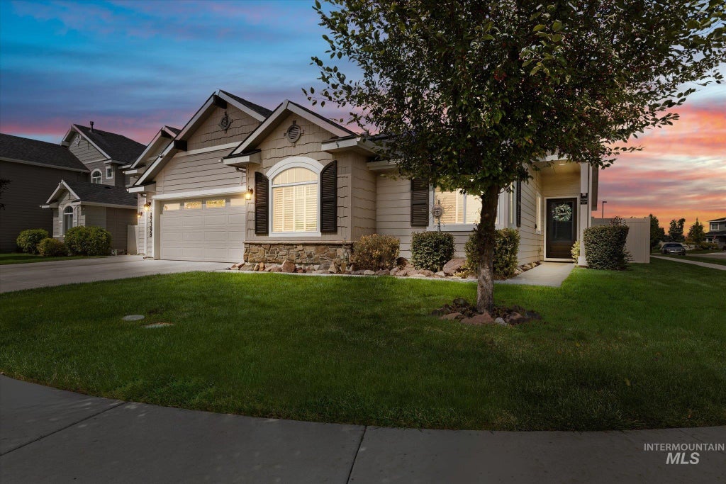 Photo of 17398 N Flagstaff Way, Nampa, ID 83687 (MLS # 99000332)