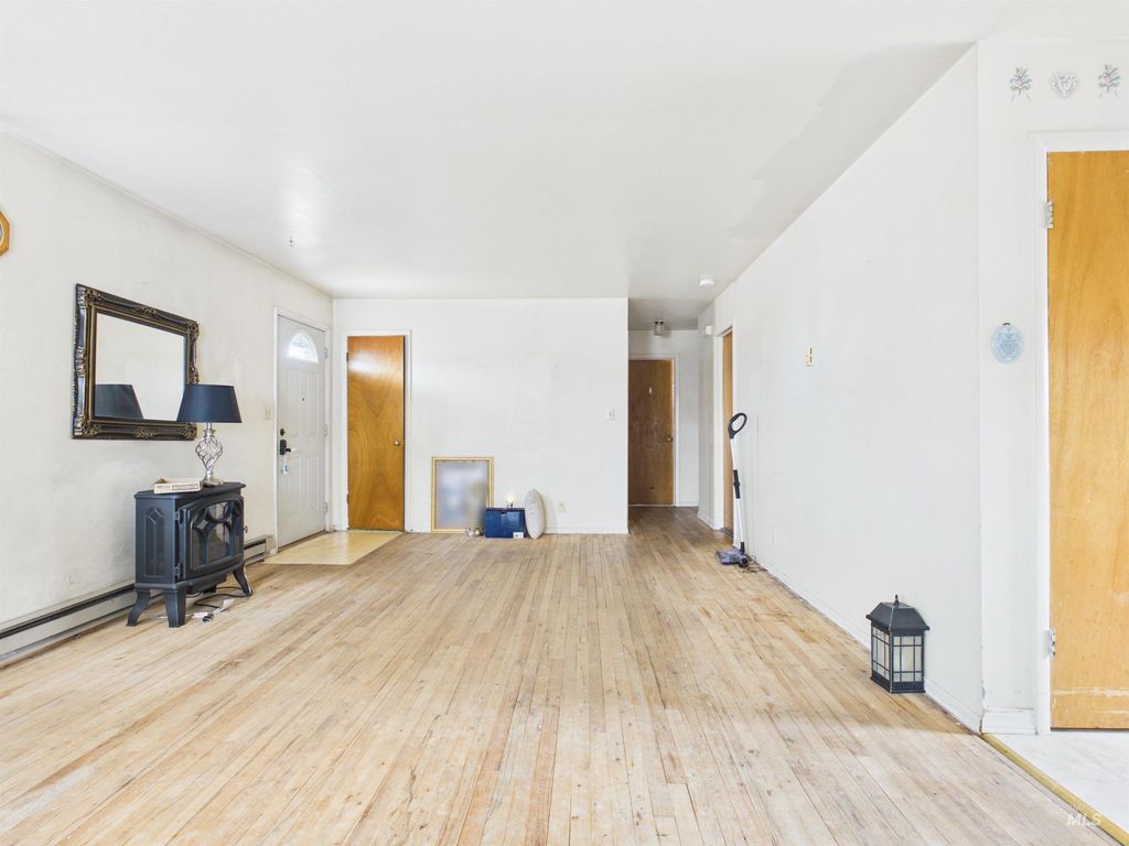 Photo of 530 Birch Dr, Heyburn, ID 83336 (MLS # 98969594)