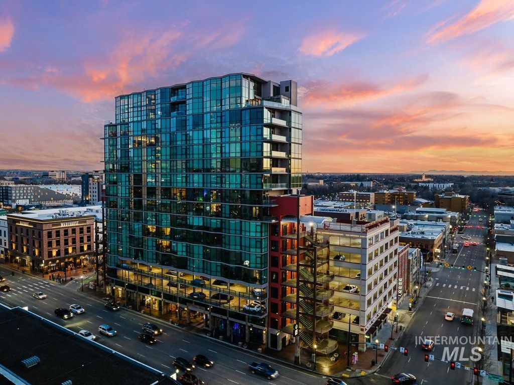 Photo of 851 W Front Street #1002, Boise, ID 83702 (MLS # 98967809)