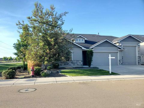 Photo of 9580 W Ringle Creek, Star, ID 83669 (MLS # 98976570)