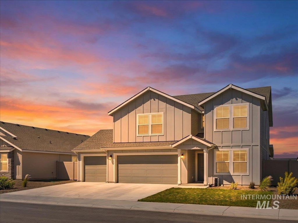 Photo of 20393 Owl Creek Ave, Caldwell, ID 83605 (MLS # 98985903)