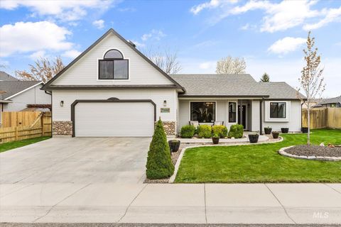 1582 N Avain Ave Kuna ID 83634