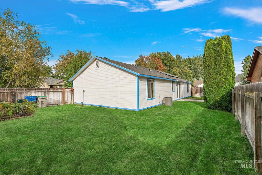 Photo of 12661 W Mercedes Ct, Boise, ID 83713 (MLS # 98963352)
