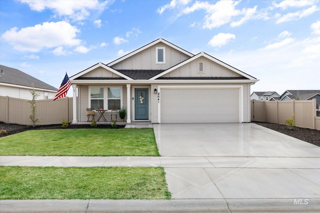 Photo of 8641 E Velvet Ash St, Nampa, ID 83687 (MLS # 98986508)