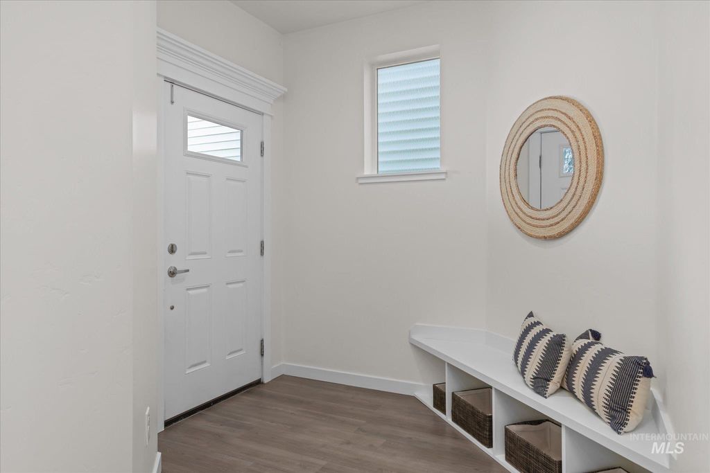 Photo of 1885 N Justin Ave, Meridian, ID 83646 (MLS # 98973616)