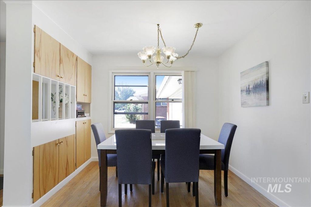 Photo of 605 Monte Vista Dr, Twin Falls, ID 83301 (MLS # 98972679)