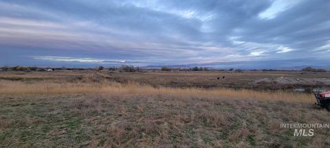 Photo of 2777 Bowman Road, Emmett, ID 83617 (MLS # 98933663)