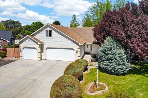 Photo of 2314 S Wildrye Way, Nampa, ID 83686 (MLS # 98984611)