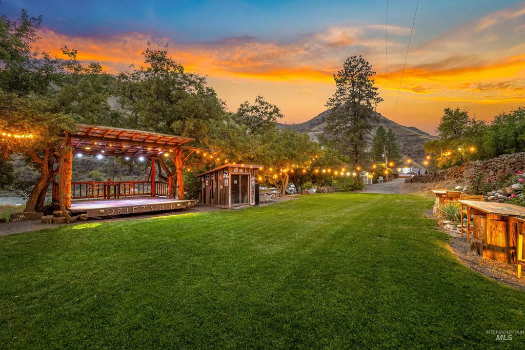 Photo of 13706 95 South, White Bird, ID 83554 (MLS # 98976458)