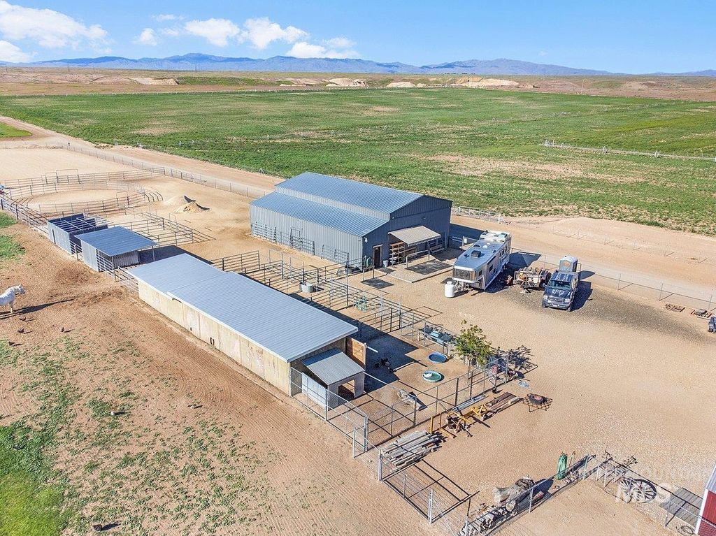 Photo of 12195 S Hawk Haven Ave, Kuna, ID 83634 (MLS # 98968988)