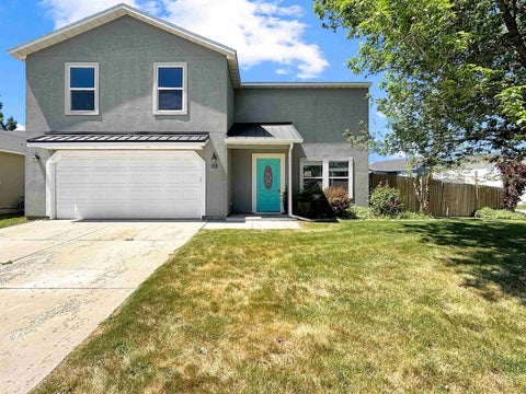 Photo of 118 Parkland Way, Caldwell, ID 83605 (MLS # 98991592)