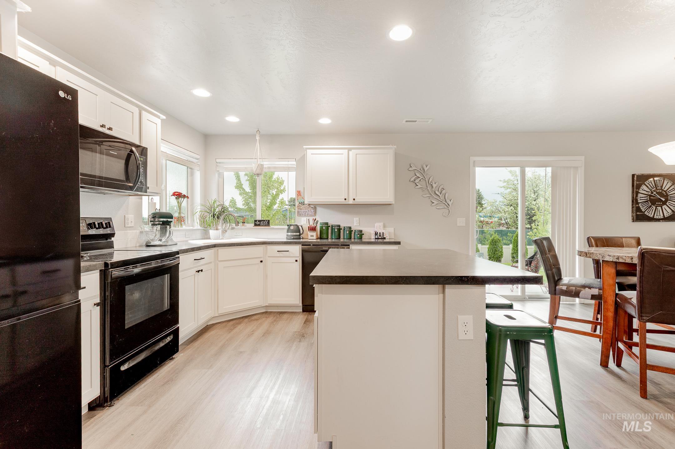 4461 E E Stone Falls Dr