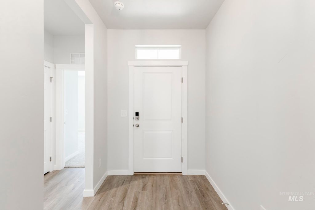 Photo of 5030 E Open Canyon Dr, Nampa, ID 83687 (MLS # 98972724)